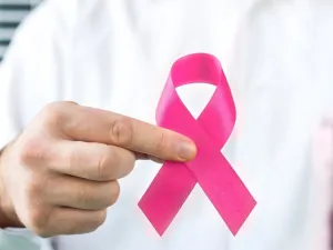 تتضمن عملية اعداد الوجبات السريعة العديد من الزيوت والدهون المشبعة