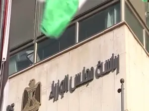 إعادة النظر في كل الترقيات والتعينات لأقارب المسؤولين التي تمت في الفترة الأخيرة