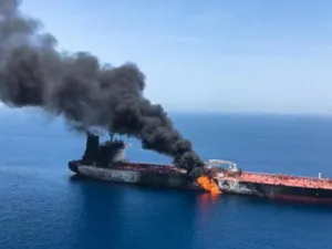 تفجير السفينة الاسرائيلية
