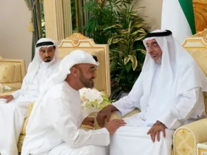 احترام ايراني لرئيس الامارات