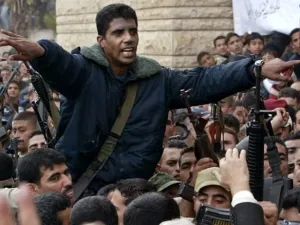 زكريا الزبيدي قائد كتائب شهداء الاقصى في جنين
