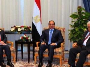 قمة ثلاثية في شرم الشيخ