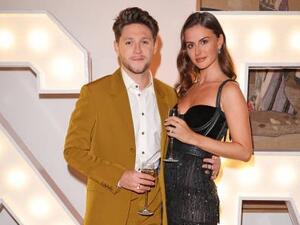 Niall Horan with his girlfriend Mia Woolley  (Twitter) Niall Horan with his girlfriend Mia Woolley