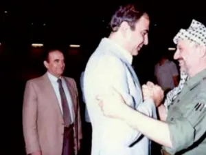 ياسر عرفات وطاهر المصري