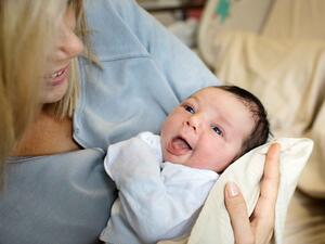 مشاهير مع أطفالهم