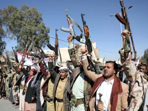 مقاتلون من جماعة أنصار الله الحوثية
