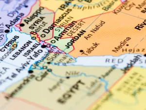 Jordan to reopen border crossing with Syria