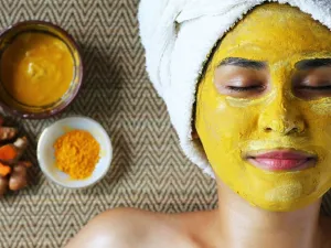 أسرار عمل صابون الكركم وفوائده لعلاج مشاكل البشرة 