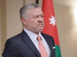 اللجنة الملكية وخطتها العشرية للإصلاح السياسي