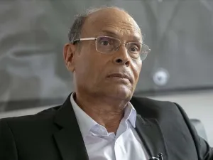 قيس سعيد والمرزوقي باعتباره خراجا إخوانيا