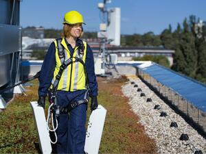 إريكسون تكشف عن أجهزة راديو بوزن 12 كيلوجرام ضمن محفظة Massive MIMO