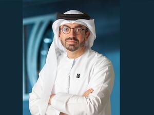 بنك الإمارات دبي الوطني وطيران الإمارات يبرمان صفقة تمويل ثنائي الشريحة بقيمة 750 مليون دولار لمدة 5 سنوات