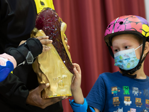 Young Sports Fans Get A Glimpse Of The Amir Cup At Qatar Foundation