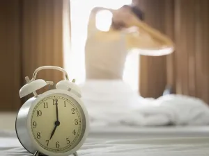 هل من الأفضل أن تكون بومة الليل أم عصفور الصباح؟ 