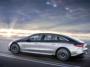 سيارة EQS، أول سيارة كهربائية في فئة السيارات الفخمة، تعرض للمرة الأولى في المنطقة خلال جيتكس 2021