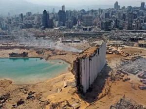 مرفأ بيروت