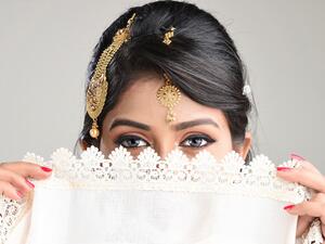 تفسير حلم هدية الذهب للعزباء