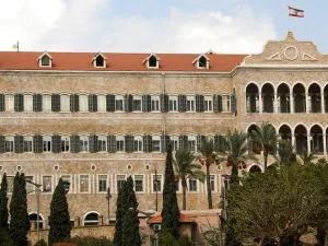 اجتماع لخلية الأزمة في لبنان