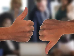 علاقات البوابة: 5 أفكار سلبية ستدمرك.. فتخلص منها