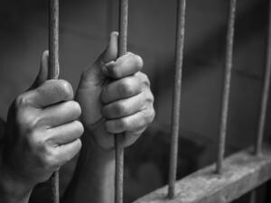 Bahrainis want to immediately release political prisoners