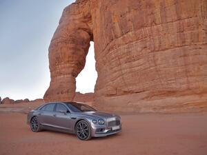 استكشاف روائع موقع التراث العالمي في العُلا مع Flying Spur –  Bentley Motors تنشر فيلماً جديداً يصوِّر جمال الطبيعة الأخّاذ