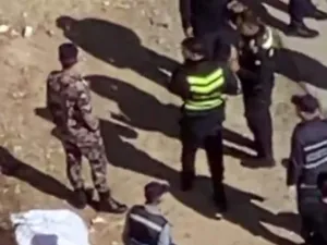 قالت وسائل اعلام ان المحتجين يهددون بانتحار جماعي