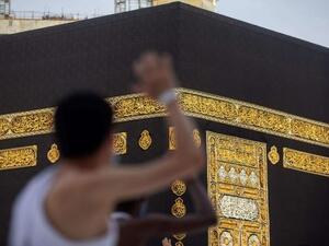 السعودية تضع شروطا لـ"تأشيرة العمرة"