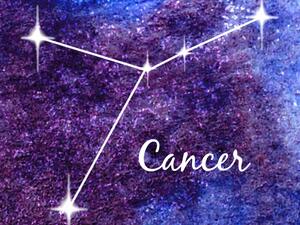 توقعات برج السرطان لعام 2022