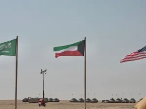 مناورات بمشاركة قوات سعودية وكويتية وأمريكية
