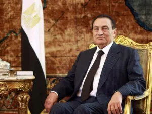 مبارك ورحلة الأشواك على الشاشة