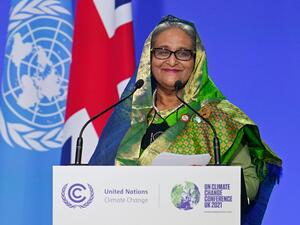 Bangladesh urges world leaders to share responsibility of climate migrants