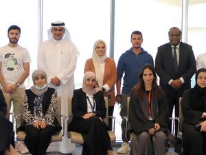 Al Salam Bank Receives Students From the American University of Bahrain