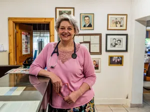  Angelique Coetzee: المتحور الجديد المرعب 