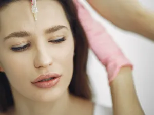 جميلة البوابة: 5 طرق لإصلاح أخطاء البوتوكس 