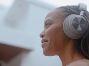 سماعات عمل جديدة من سيسكو لدعم بيئات العمل الهجينة