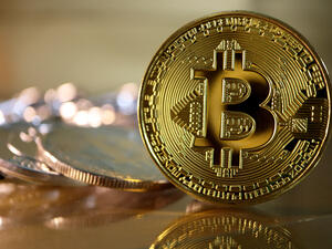الارتفاع يسيطر على العملات الرقمية 