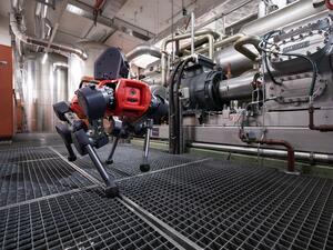 شنايدر إلكتريك تسلط الضوء على أحدث ابتكاراتها لقطاع الطاقة خلال مشاركتها في معرض "أديبك 2021"