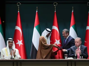تركيا والإمارات