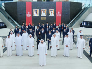 أكاديمية الإمارات لتدريب الطيارين تحتفل بتخريج دفعة جديدة من الطيارين المواطنين