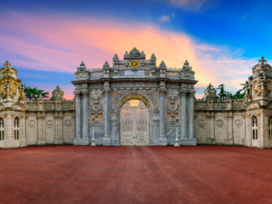 قصر دولما باهتشة 