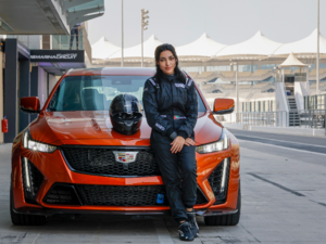 ’كاديلاك‘ تطرح سلسلة V-Series Blackwing للعام 2022  في الشرق الأوسط وتسجّل رقماً قياسياً جديداً للأداء العالي