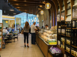 The Best Food Halls in Dubai