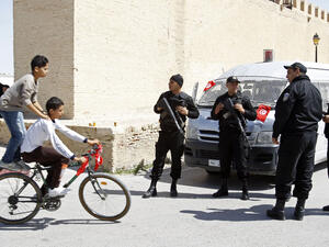 المهاجم نقل الى احد المشفيات تحت حراسة امنية 