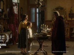 الفيلم بطولة النجم ماجد الكدواني بالاشتراك مع النجمة روبي والطفل عمر الشريف وأسماء أبو اليزيد وأحمد خالد صالح ودنيا ماهر. فيلم برا المنهج في عرض عالمي أول بختام مهرجان البحر الأحمر