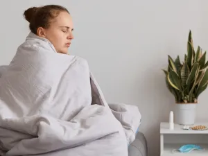 أسباب شعورك بالبرد أكثر من غيرك