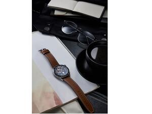 ساعةHUAWEI WATCH GT 3  مجموعة مراحل القمر II مظهر أنيق وميزات صحية ولياقة بدنية مع أطول عمر للبطارية