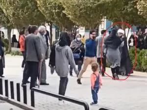 إيران