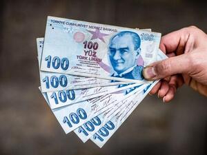 الليرة التركية تواصل تسجيل الخسائر لليوم الرابع