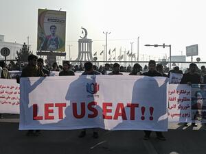 Afghans stage anti-US rally, asking release of Afghanistan's frozen funds