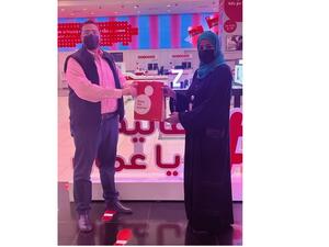 فوز 14 من أعضاء برنامج المكافآت ’نجوم‘ بجوائز قيّمة في أحدث سحوبات Ooredoo